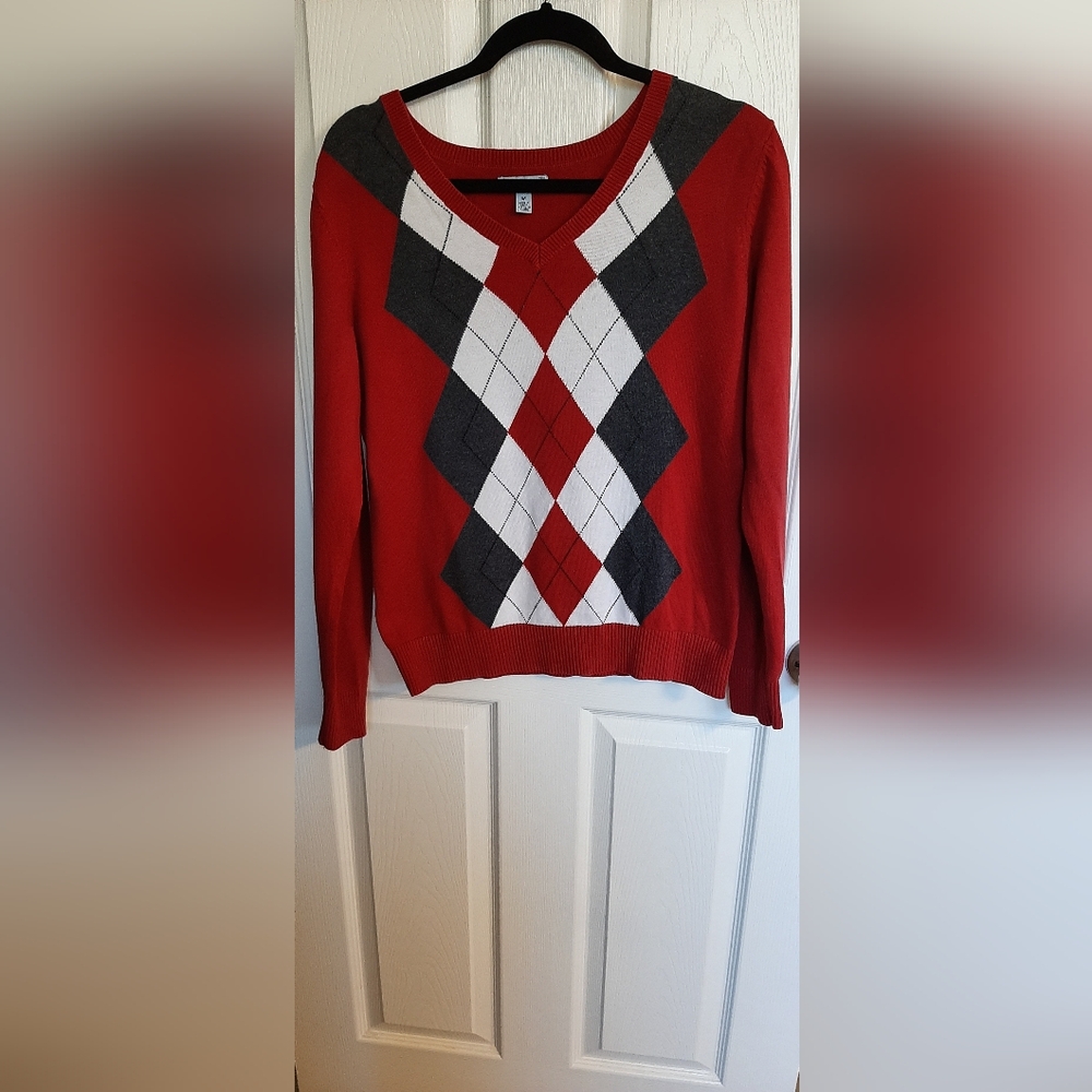 Izod Red and Gray Argyle Sweater